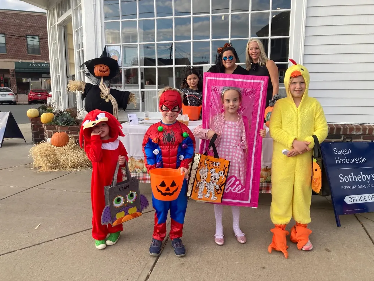 Halloween trick-or-treating, Spooktacular party set for Oct. 30