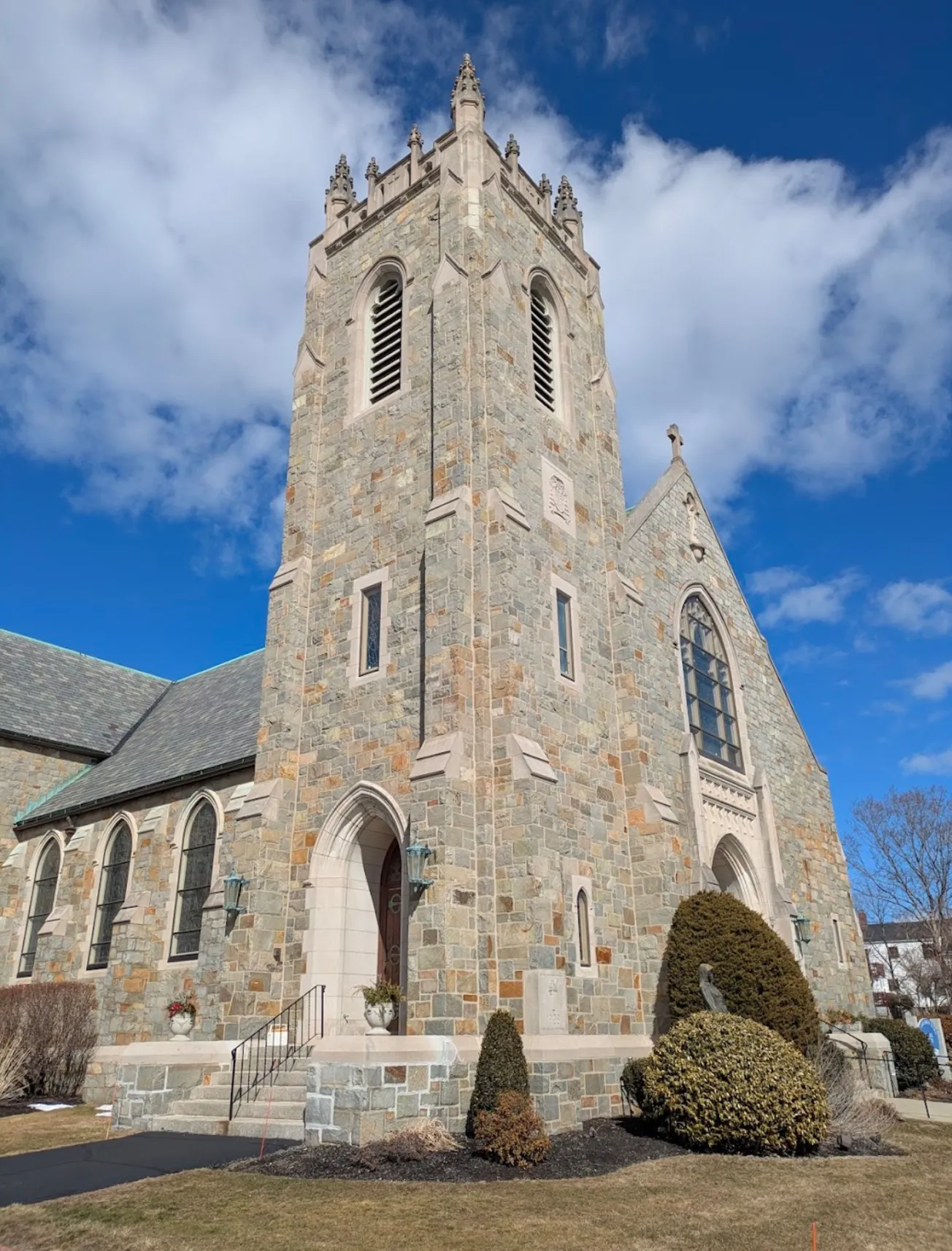 Marblehead police: Juvenile identified in church fire incidents