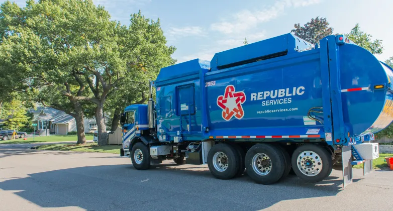 Trash strike ends as Republic Services, Teamsters reach deal; Marblehead collection resumes