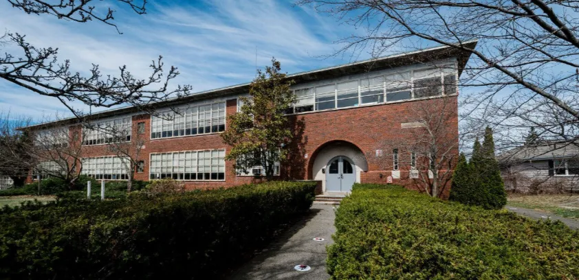 Coffin School proposals reveal details behind Harborlight’s 40-unit plan and competing town submissions