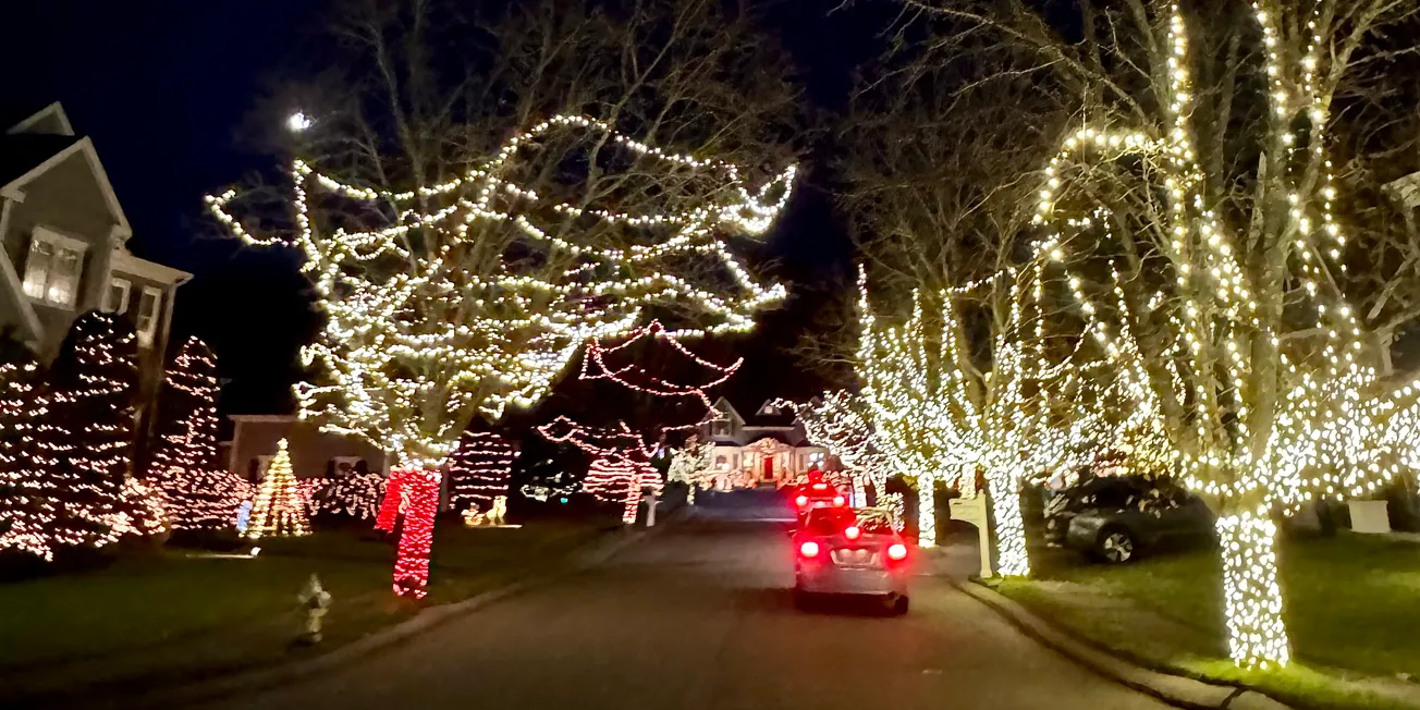 The Marblehead block where going dark for Christmas is not an option
