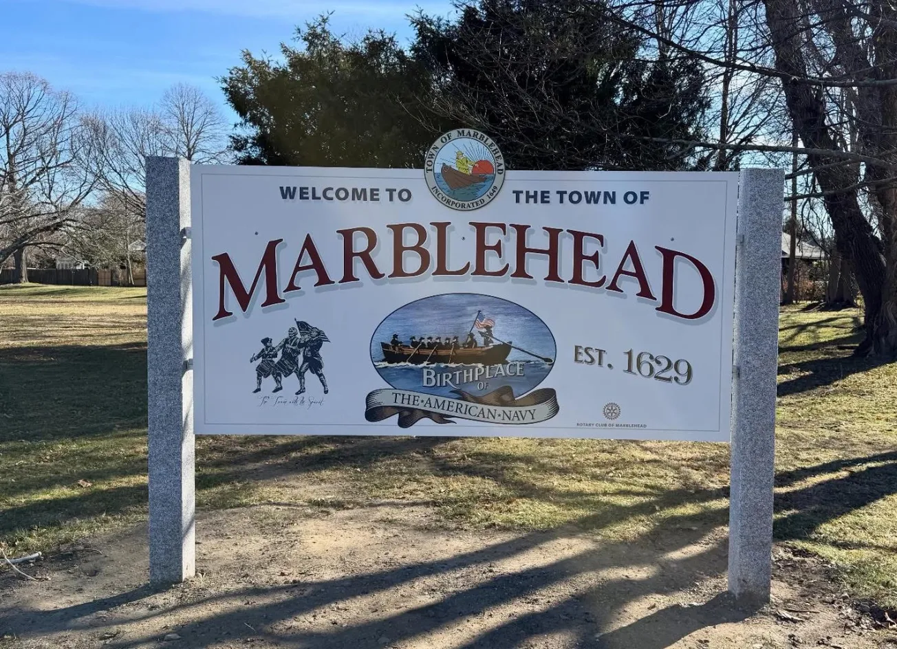 Volunteer-built and Rotary-backed, a new Marblehead sign goes up
