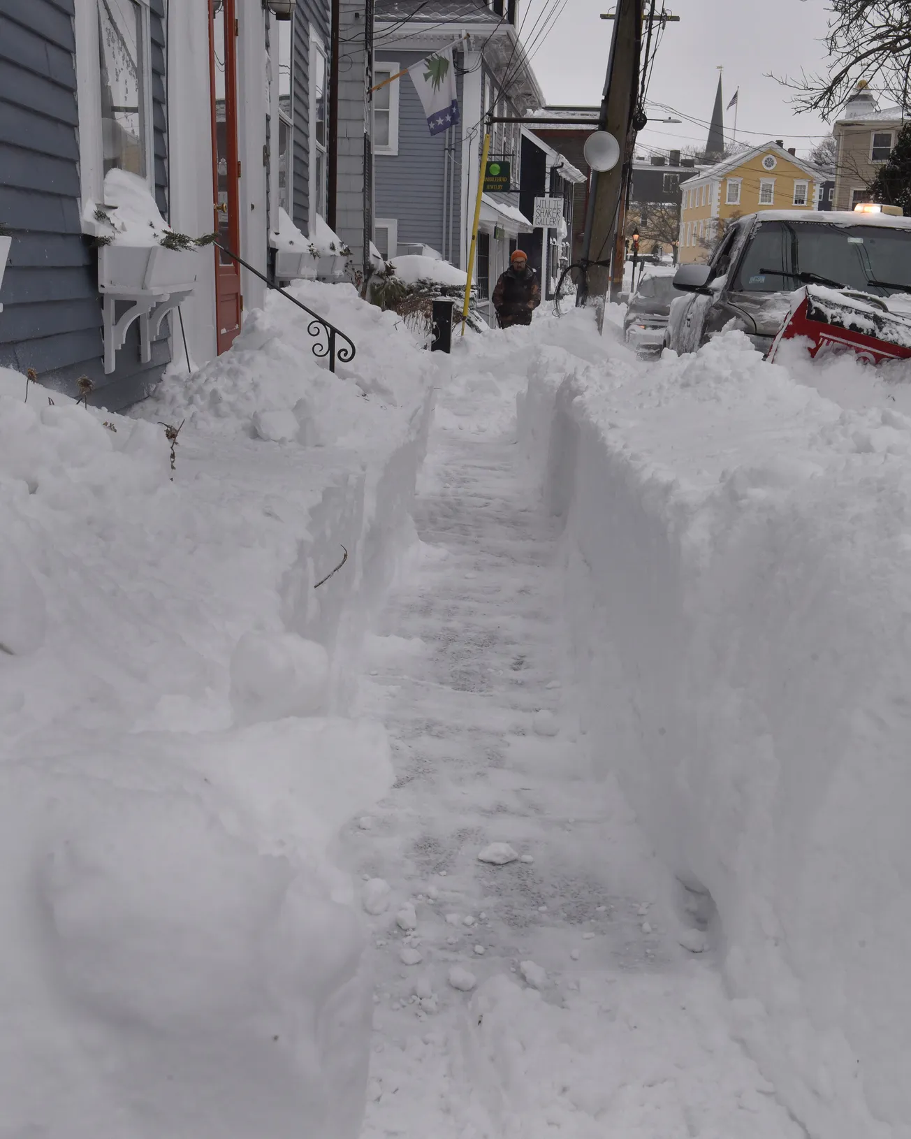 Marblehead declares snow emergency