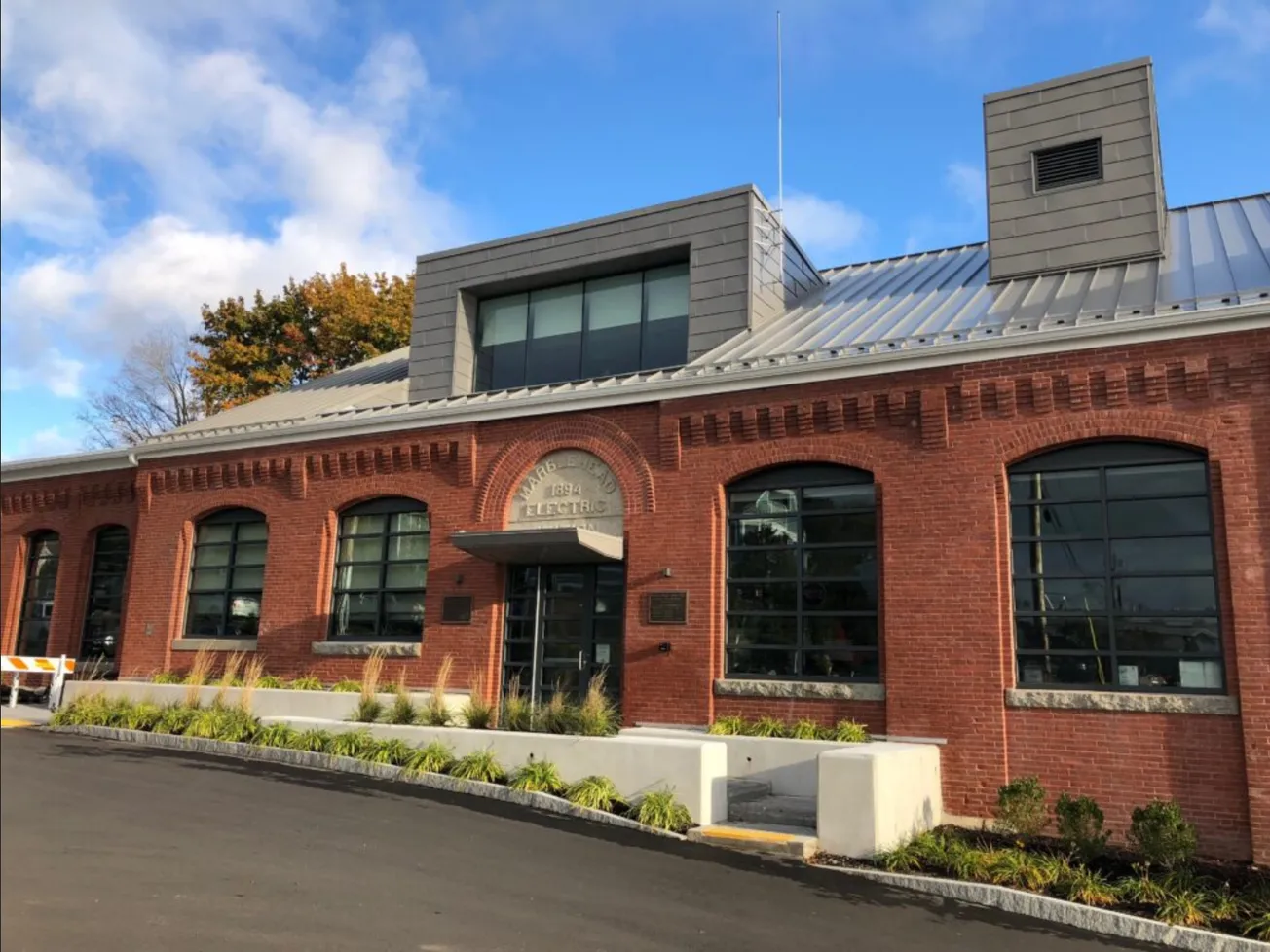 Marblehead Light Board OKs new EV charging rates, adds overnight fee exemption